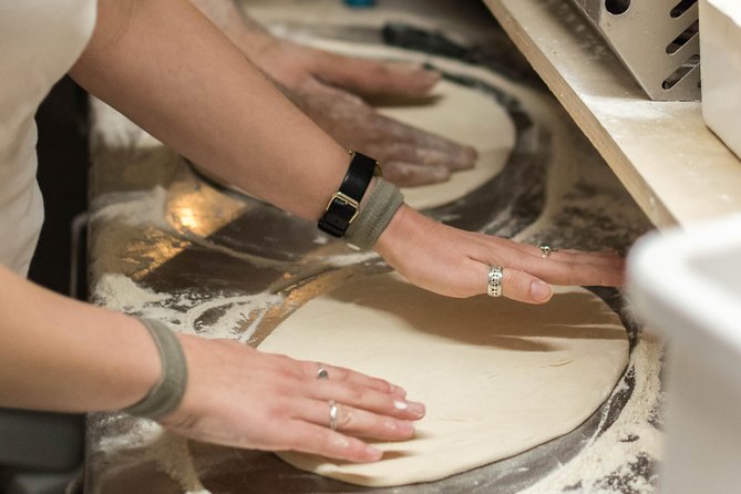 Toss, Bake, Cheers! - Sorrento Pizza Making Class with Wine - Sorrento Pizza Making Class: What Makes It Feel Different