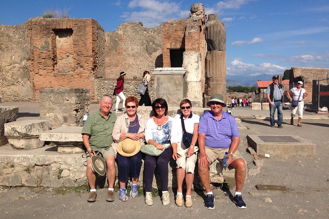 Visit in Pompeii - Pompeii Private Tour with Ada - The two-hour walk through Pompeii Archaeological Park
